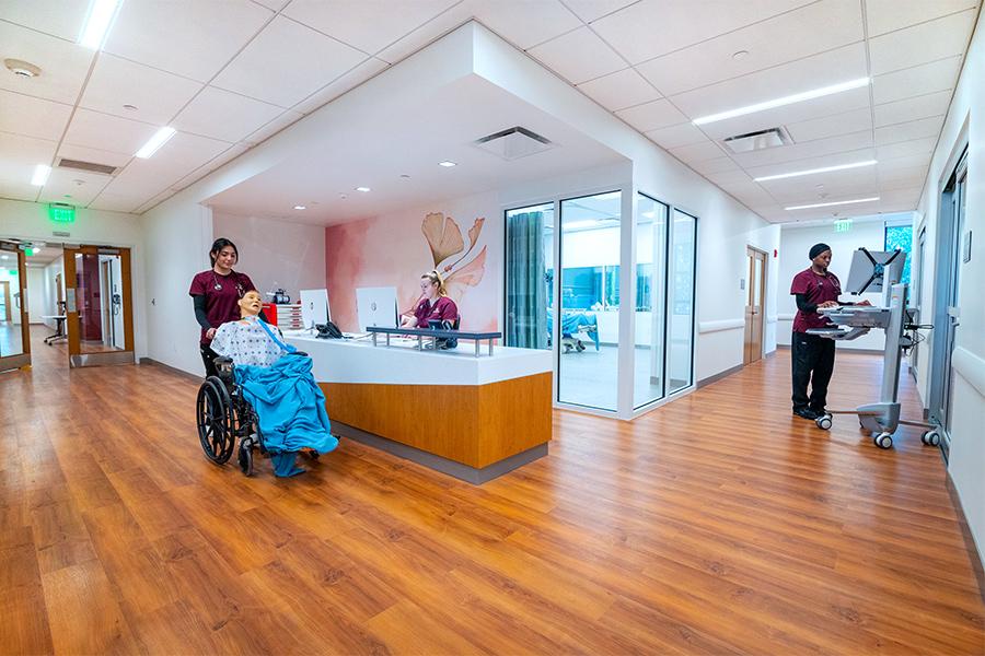 Students in the Kelly Center work in a hospital-like environment.