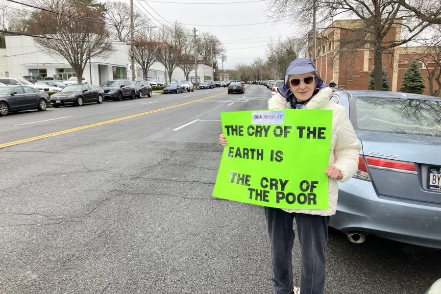4/5:Deignan Institute and Thomas Berry Forum Join Public Demonstration for Restoration of Multiple Federal Programs for Care of Earth