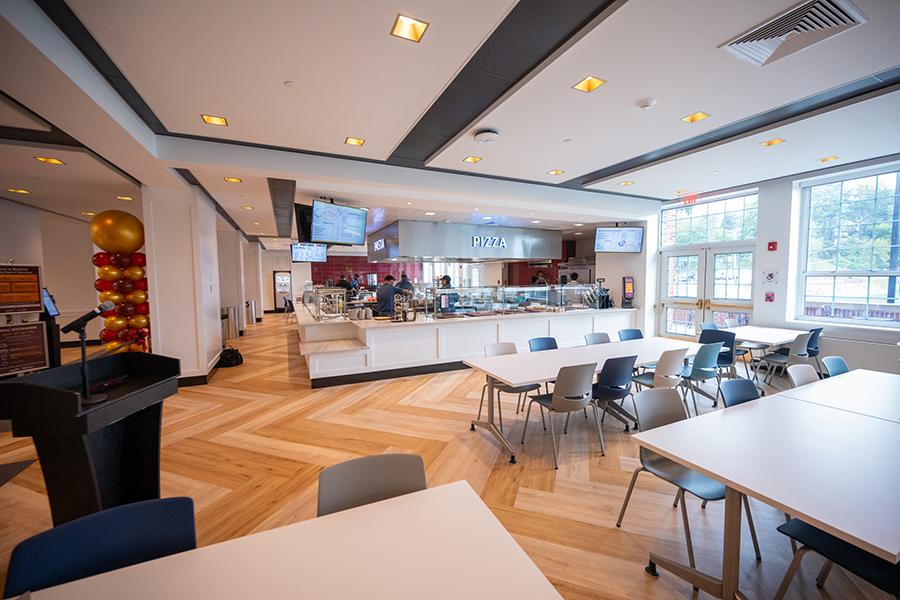 The pizza station in the LSU.