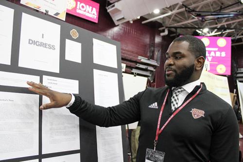 Sherquan presenting at Scholars Day.